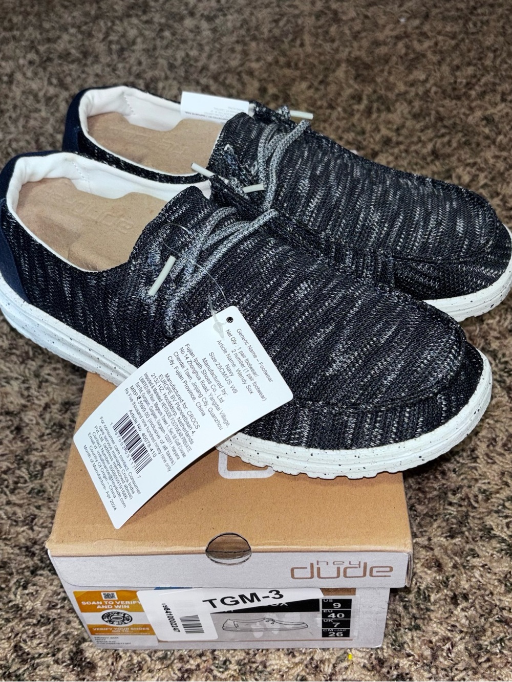 NIB Hey Dude Wendy Sox Navy Womens Slip On Loafers Shoes Size 9 NEW